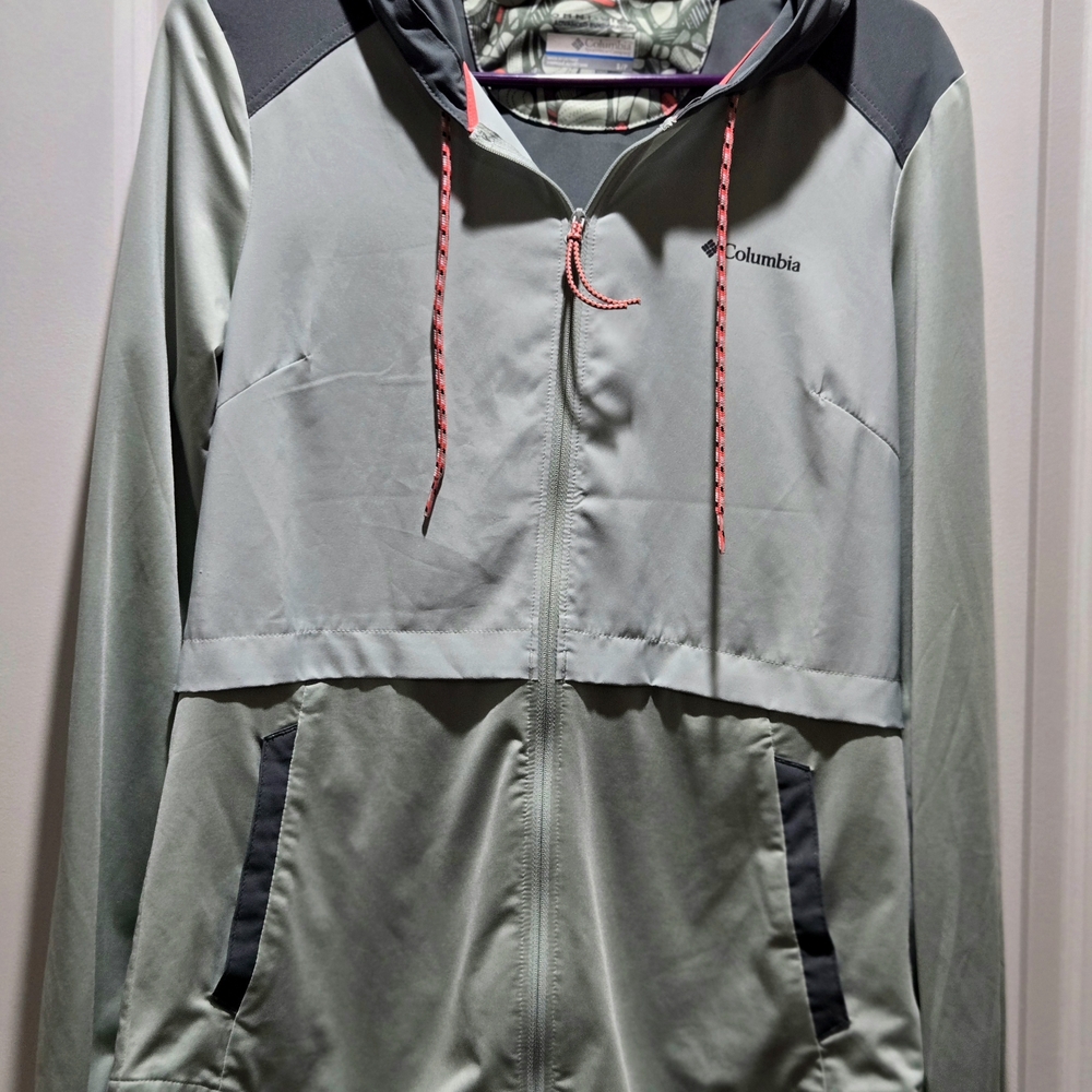 Columbia Omni Wick Women's  Performance Windbreaker